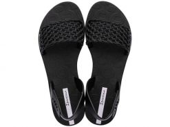 Sandały plażowe damskie Ipanema Breezy Sandal Fem. Czarne sandały Ipanema, bez wzorów, z gumy, bez obcasa, na płaskiej podeszwie, bez zapięcia. Za 216.00 zł.