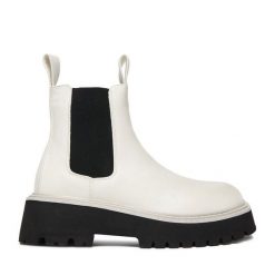 Sztyblety DeeZee. Białe botki DeeZee, bez wzorów, bez obcasa, na płaskiej podeszwie, bez zapięcia. Za 229.99 zł.