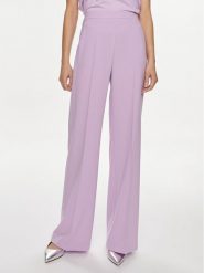 Patrizia Pepe Spodnie materiałowe 2P1603/A049-M495 Fioletowy Regular Fit. Fioletowe spodnie materiałowe Patrizia Pepe, m, bez wzorów, z materiału. Za 569.99 zł.