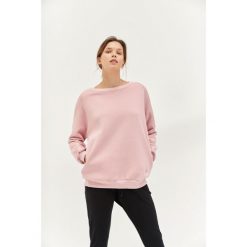 Bluza do jogi Moonholi Cozy AF Oversize Sweatshirt z bawełnianej dzianiny. Czerwone bluzy MOONHOLI, m, bez wzorów, z bawełny, bez kaptura. Za 429.00 zł.