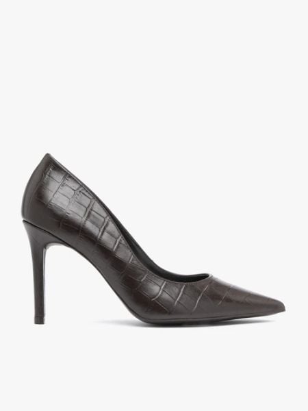 Ciemnobrązowe szpilki skóra krokodyla. Brązowe szpilki Ryłko, bez wzorów, ze skóry, eleganckie, bez obcasa, na szpilce, bez zapięcia. Za 399.99 zł.