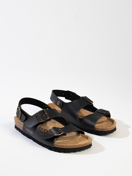 BACKSUN Sandały "Milan" w kolorze czarnym rozmiar: 37. Czarne sandały Backsun, bez wzorów, klasyczne, z otwartym noskiem, bez obcasa, bez zapięcia. Za 115.95 zł.