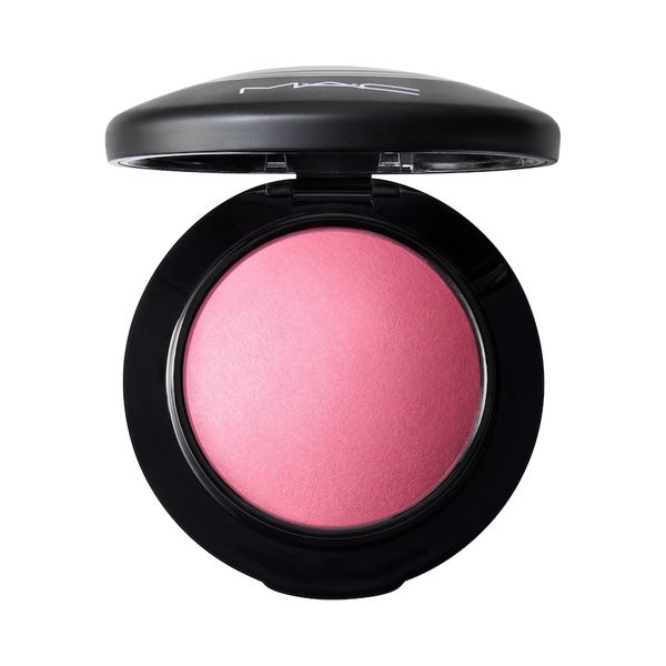 MAC Mineralize Matte Blush Róż do policzków 4 g BUBBLES - BUBBLES, PLEASE. Róże MAC. Za 148.00 zł.