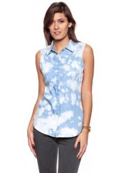 KOSZULA JEANSOWA DAMSKA WRANGLER S/L FADE BLOUSE TIE-DYED W5211LWBE. Niebieskie koszule Wrangler, l, bez wzorów, z jeansu, bez kołnierzyka, bez ramiączek. Za 99.99 zł.