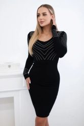 Sukienka dzianinowa ze srebrnym wzorem czarna. Czarne sukienki KESI, na co dzień, l, bez wzorów, z dzianiny, eleganckie, bez kołnierzyka, plus size, bez ramiączek, dopasowane. Za 238.37 zł.