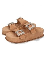 MELVIN & HAMILTON Skórzane klapki "Eve 3" w kolorze jasnobrązowym rozmiar: 42. Brązowe klapki Melvin & Hamilton, bez wzorów, ze skóry, z otwartym noskiem, bez obcasa. Za 304.99 zł.