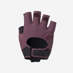 Rękawiczki fitness Domyos. Czarne rękawiczki CORENGTH, bez wzorów, ze skóry, sportowe. Za 47.49 zł.