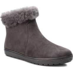 Botki CAPRICE - 9-26402-21 Dk Grey Su.Com 230. Szare botki Caprice, bez wzorów, ze skóry, bez obcasa, bez zapięcia. W wyprzedaży za 279.00 zł.
