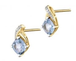 Kolczyki z żółtego złota z diamentami i topazami Sky Blue - próba 375. Niebieskie kolczyki Apart, z diamentem, złote. Za 1,229.00 zł.