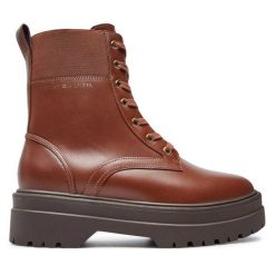 Trapery Tommy Hilfiger. Brązowe trapery i śniegowce TOMMY HILFIGER. Za 799.99 zł.