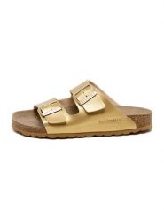 Billowy Klapki w kolorze złotym rozmiar: 39. Żółte klapki Billowy, bez wzorów, z otwartym noskiem, bez obcasa. Za 121.99 zł.