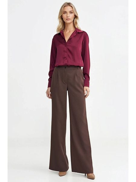 Nife Spodnie w kolorze brązowym rozmiar: 42. Brązowe spodnie materiałowe Nife, bez wzorów, z materiału, z podwyższonym stanem. Za 169.26 zł.