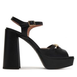 Sandały LOVE MOSCHINO. Czarne sandały Love Moschino, bez wzorów, bez obcasa, na słupku, bez zapięcia. Za 1,669.00 zł.