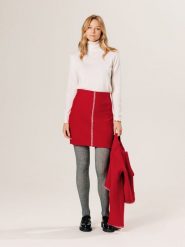 Rodier Wełniana spódnica w kolorze czerwonym rozmiar: M. Czerwone spódnice Rodier, m, z aplikacjami, z wełny, klasyczne, mini. Za 274.99 zł.