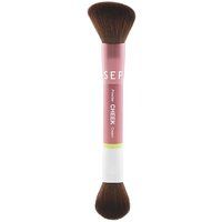 Dwustronny pędzel do policzków — Intuicyjna aplikacja, perfekcyjne wykończenie. Pędzle SEPHORA COLLECTION. Za 89.00 zł.