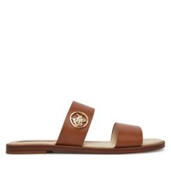 Klapki Beverly Hills Polo Club. Brązowe klapki Beverly Hills Polo Club, bez wzorów, bez obcasa. Za 139.99 zł.