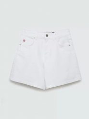 Szorty damskie jeansowe białe Soleil 815. Białe szorty Big Star, bez wzorów, z denimu, klasyczne, z podwyższonym stanem. Za 159.99 zł.