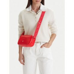 Torebka Beverly Hills Polo Club. Czerwone torebki klasyczne Beverly Hills Polo Club, bez wzorów, bez dodatków. Za 199.99 zł.