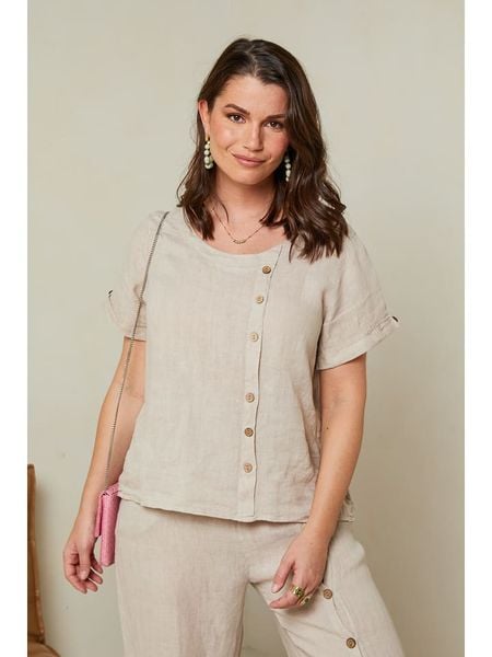 Curvy Lady Lniana koszulka w kolorze beżowym rozmiar: 40/42. Brązowe bluzki Curvy Lady, bez wzorów, ze lnu, klasyczne, bez kołnierzyka, bez ramiączek. Za 123.25 zł.