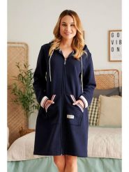 Doctor Nap Szlafrok w kolorze granatowym rozmiar: S. Niebieskie szlafroki Doctor Nap, s, bez wzorów, bez ramiączek, bez kaptura. Za 171.95 zł.