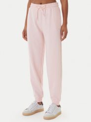 Guess Spodnie dresowe V6GB11 K3095 Różowy Regular Fit. Czerwone spodnie dresowe Guess, m, z aplikacjami, z bawełny. Za 294.99 zł.