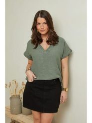 Curvy Lady Lniana koszulka w kolorze khaki rozmiar: 44/46. Brązowe bluzki Curvy Lady, bez wzorów, ze lnu, klasyczne, bez kołnierzyka, bez ramiączek. Za 105.63 zł.