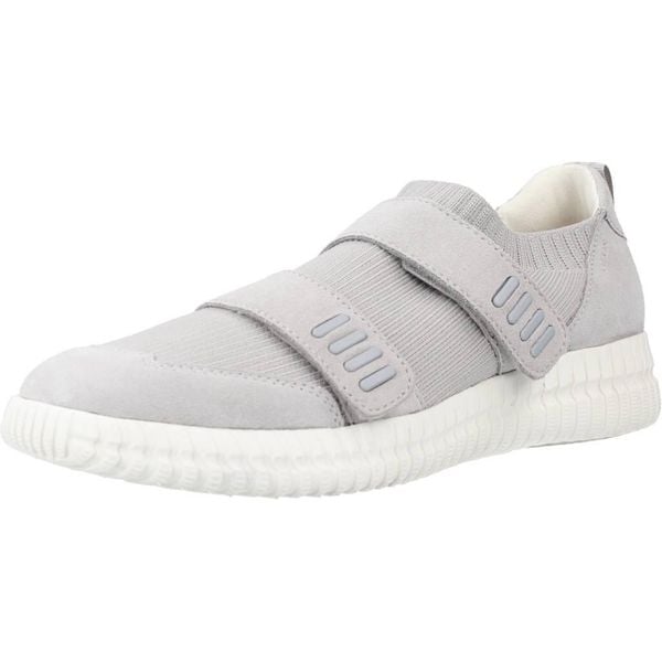 Buty GEOX D NOOVAE B Szary. Szare trekkingi Geox, z tkaniny, trekkingowe. Za 351.99 zł.