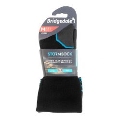 Skarpety wodoodporne Bridgedale StormSock Mid Knee - black/blue 36-39. Czarne skarpety Bridgedale, bez wzorów. Za 193.99 zł.