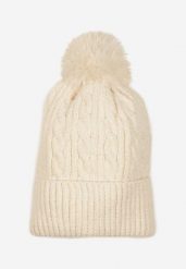 Beżowa Czapka z Pomponem Zdobiona Warkoczowym Splotem Emmirae. Brązowe czapki Born2be, z aplikacjami, z dzianiny. Za 34.99 zł.