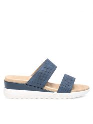Clara Barson Klapki WYL05010-12 Granatowy. Niebieskie klapki Clara Barson, bez wzorów, z syntetyku, bez obcasa. Za 44.99 zł.