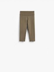 Legginsy capri - ciemnozielony. Zielone legginsy Reserved, l, bez wzorów, z dzianiny. Za 69.99 zł.