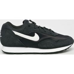 Nike - Buty Outburst. Czarne obuwie sportowe Nike, z materiału, bez zapięcia. W wyprzedaży za 329.90 zł.