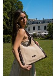 Victor & Hugo Paris Torebka "Zaya" w kolorze jasnobrązowo-brązowym - 35 x 37 x 14 cm rozmiar: onesize. Brązowe torby na ramię Victor & Hugo Paris, bez wzorów, z materiału, na ramię, bez dodatków. Za 413.99 zł.