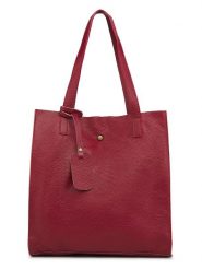 ORE10 Skórzana torebka "Ortega" w kolorze czerwonym - 33 x 38 x 15 cm rozmiar: onesize. Czerwone torby na ramię ORE10, bez wzorów, z materiału, na ramię, bez dodatków. Za 228.38 zł.