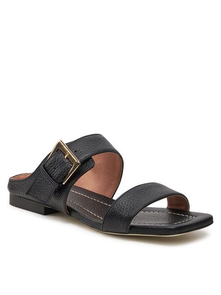 Pollini Klapki SA28251C0ITD0000 Czarny. Czarne klapki Pollini, bez wzorów, ze skóry, bez obcasa. Za 1,799.00 zł.