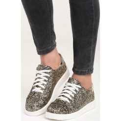Złote Buty Sportowe Houndred Suns. Żółte obuwie sportowe Born2be, bez zapięcia. Za 59.99 zł.