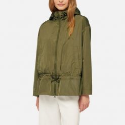 Kurtka Geox Model W Bulmya Parka Kolor Zielony. Zielone kurtki Geox, bez wzorów, z tkaniny, bez kaptura. Za 525.99 zł.