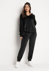 Czarny Welurowy Komplet Dresowy Bluza z Trójkątnym Dekoltem i Spodnie z Kieszeniami Onchia. Czarne bluzy Born2be, l, bez wzorów, z dresówki, bez kaptura. Za 119.99 zł.