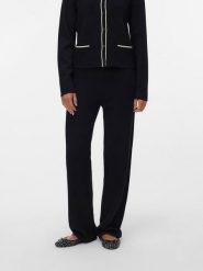 Vero Moda Spodnie w kolorze czarnym rozmiar: M. Czarne spodnie materiałowe Vero Moda, na co dzień, m, bez wzorów, z materiału. Za 130.99 zł.