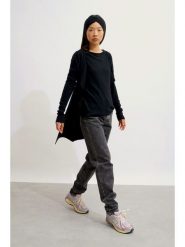 AUTHENTIC CASHMERE Kaszmirowy kardigan "Chésery" w kolorze czarnym rozmiar: XXL. Czarne kardigany AUTHENTIC CASHMERE, xxl, bez wzorów, z kaszmiru. Za 460.12 zł.