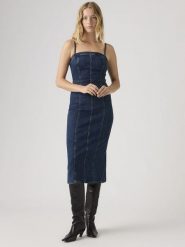 Levi's Sukienka dżinsowa w kolorze granatowym rozmiar: M. Niebieskie sukienki Levi's®, m, bez wzorów, bez kołnierzyka, bez ramiączek, midi. Za 174.95 zł.