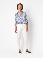 Relaxed by TONI Spodnie w kolorze białym rozmiar: 36K. Białe spodnie materiałowe Relaxed by TONI, na co dzień, bez wzorów, z materiału. Za 129.95 zł.