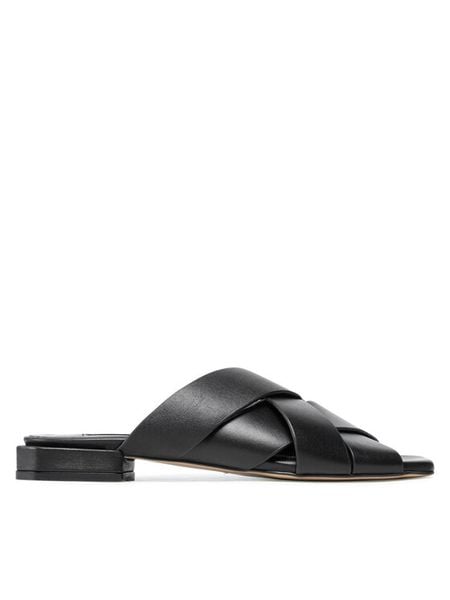 Gino Rossi Klapki 22922 Czarny. Czarne klapki Gino Rossi, bez wzorów, ze skóry, bez obcasa. Za 279.99 zł.