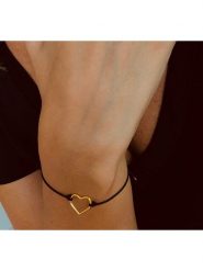 Les Petites Précieuses Pozłacana bransoletka z elementem ozdobnym rozmiar: onesize. Czarne bransoletki Les Petites Précieuses, pozłacane. Za 61.95 zł.