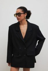 Marynarka z marszczeniem w kolorze TOTALLY BLACK - ROCHELLE-S/M. Czarne marynarki i żakiety Marsala, m, bez wzorów, z bawełny, eleganckie. Za 599.90 zł.