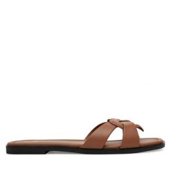 Klapki LOVE MOSCHINO. Brązowe klapki Love Moschino, bez wzorów, bez obcasa. Za 619.99 zł.