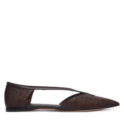 Klapki Max Mara. Brązowe klapki Max Mara, bez wzorów, bez obcasa. Za 2,279.00 zł.