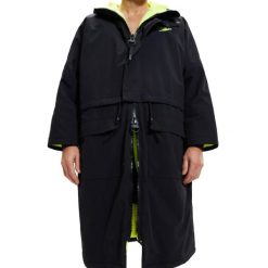 Kurtka płaszcz unisex Speedo Change Robe. Czarne płaszcze Speedo, xl, bez wzorów, bez kaptura. Za 1,598.99 zł.