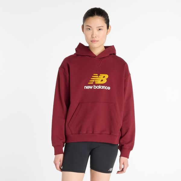 Bluza damska New Balance WT51501MHB – bordowa. Czerwone bluzy New Balance, xl, bez wzorów, z bawełny, bez kaptura. Za 429.99 zł.