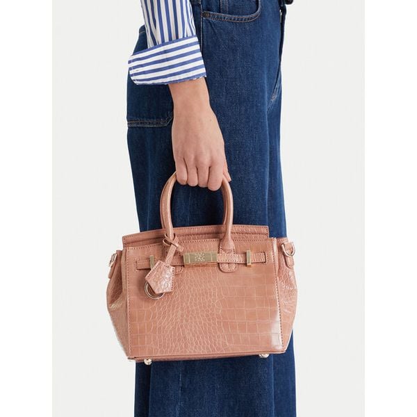 Torebka Nine West. Czerwone torebki klasyczne Nine West, bez wzorów, bez dodatków. Za 199.99 zł.